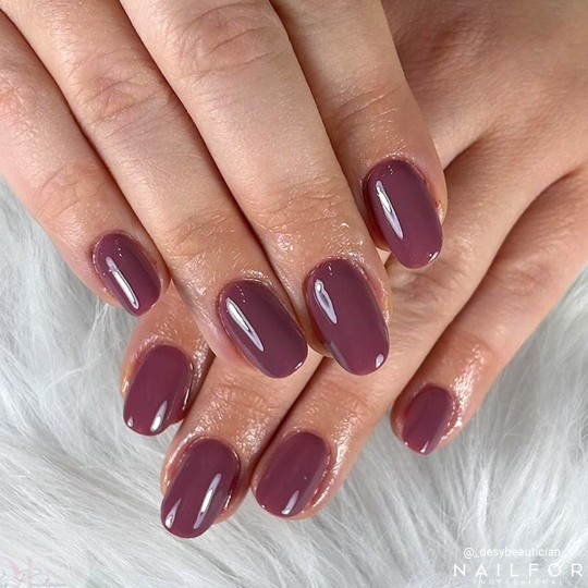 Semipermanente smalto colore per unghie: FANTASY Smalto Gel Semipermanente - 451 Nailfor 6,99 € 2