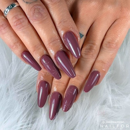 Semipermanente smalto colore per unghie: FANTASY Smalto Gel Semipermanente - 451 Nailfor 6,99 €