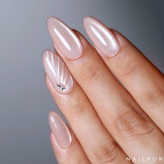 GEL AUTO-NIVELANT PREMIUM - SILK CAT EYE 20ML 2