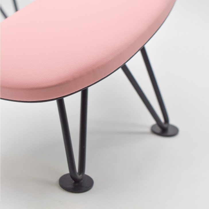Soporte de Manos Inclinado en Forma de M – PINK