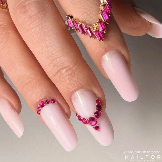 decorazione nail art ricostruzione unghie CRISTALLI STRASS DECORAZIONE NAIL ART H213 Nailfor 6,99 € 2