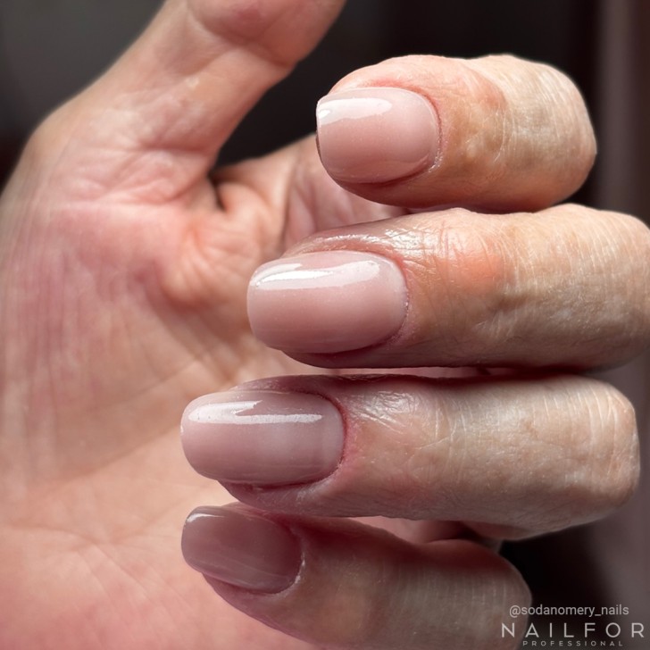 Nude Natural 03 - SEMI-PERMANENT gel base...