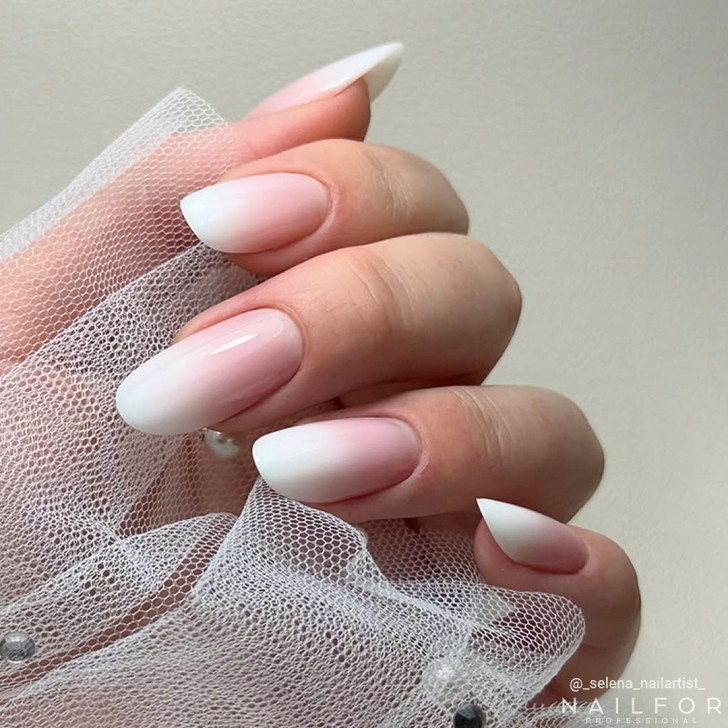 Top coat MILKY white 15ml