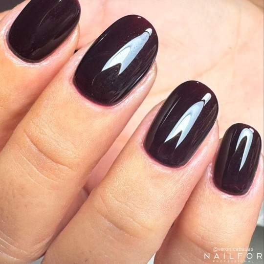 FANTASY Vernis Gel Semi-Permanent-200R Rouge Noir 2
