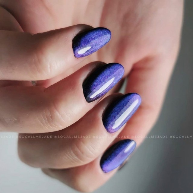 Semi-permanent nail polish color: Cat eye Galaxy 20-CAT Nailfor €12.98