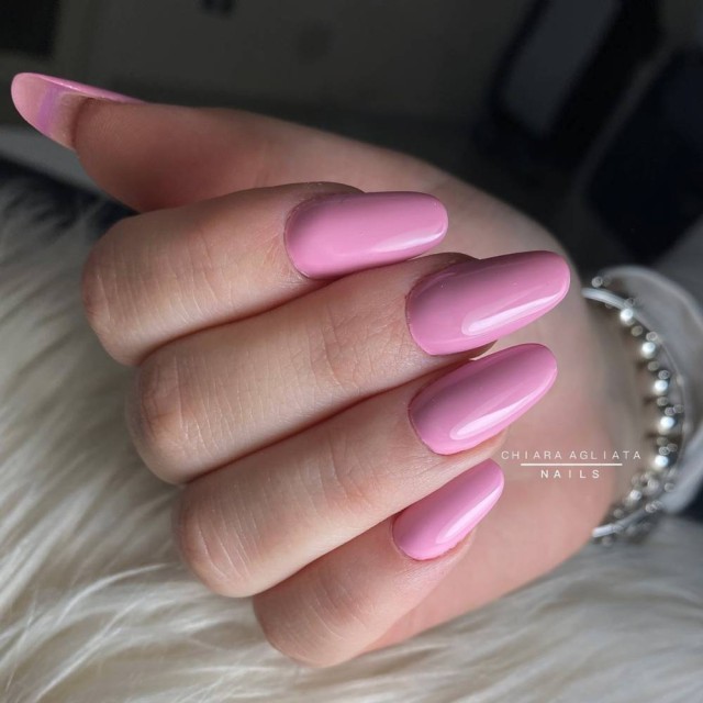 Esmalte de uñas semipermanente color: Chic ESMALTE DE UÑAS SEMIPERMANENTE - 009 Nailfor 7,99 €