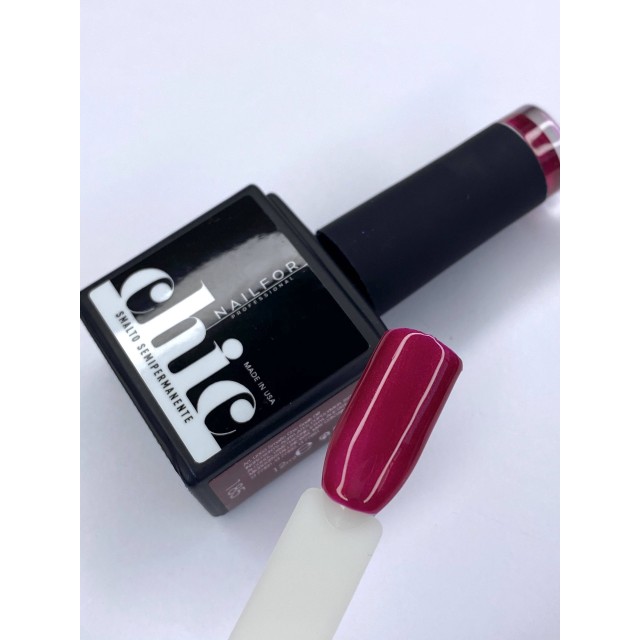 Vernis à ongles semi-permanent couleur : Chic SEMI-PERMANENT NAIL POLISH - 185 microglitter Nailfor 7,99 €