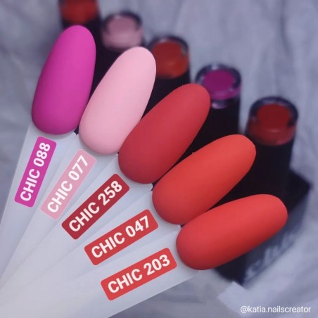 Esmalte de uñas semipermanente color: Chic ESMALTE DE UÑAS SEMIPERMANENTE - 203 Nailfor 7,99 €