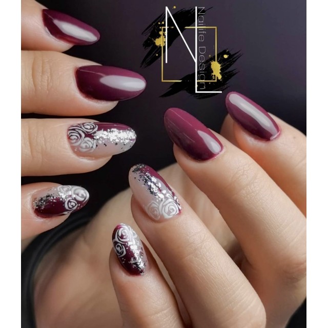 Semipermanente smalto colore per unghie: CHIC SMALTO SEMIPERMANENTE - 235 Nailfor 7,99 €