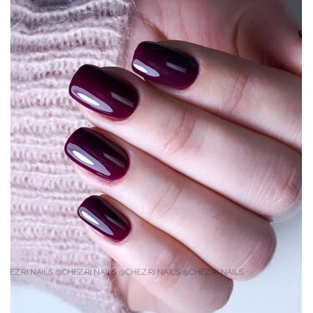 Semipermanente smalto colore per unghie: CHIC SMALTO SEMIPERMANENTE - 235 Nailfor 7,99 €