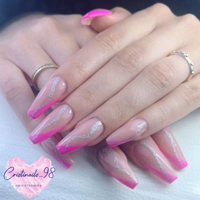 Semipermanente smalto colore per unghie: CHIC SMALTO SEMIPERMANENTE - 345 Argento Glitterato Nailfor 7,99 €