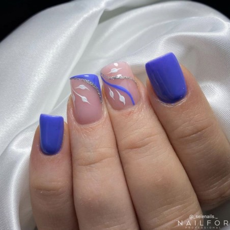 Semi-permanent nail polish color: Chic SEMI-PERMANENT NAIL POLISH - 432 Nailfor €7.99