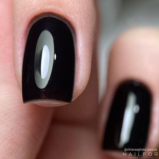 Semipermanente smalto colore per unghie: SlimLine smalto gel semipermanente 001-S nero Nailfor 6,49 € 2